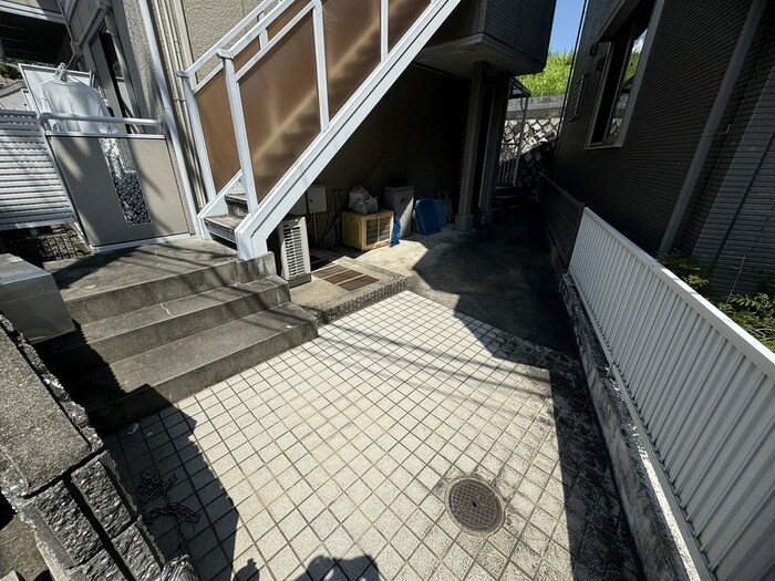 チャ－リ－ズの物件外観写真