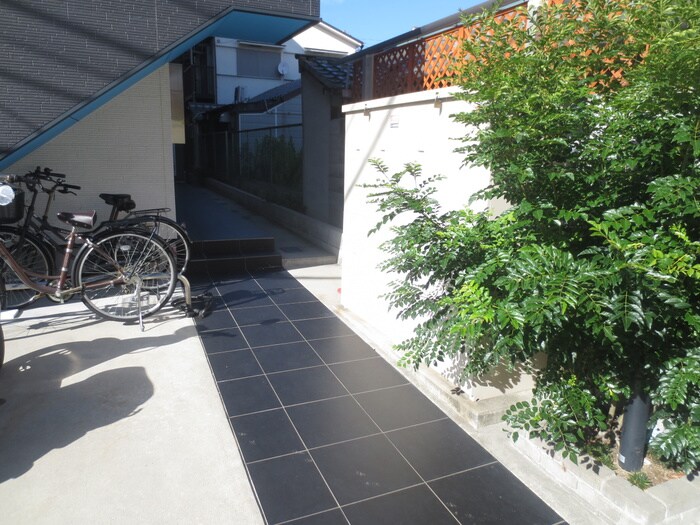 クラスティーネヴィラ尼崎の物件外観写真