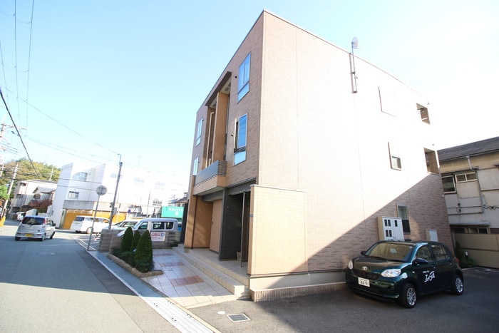 アルコバレーノの物件外観写真