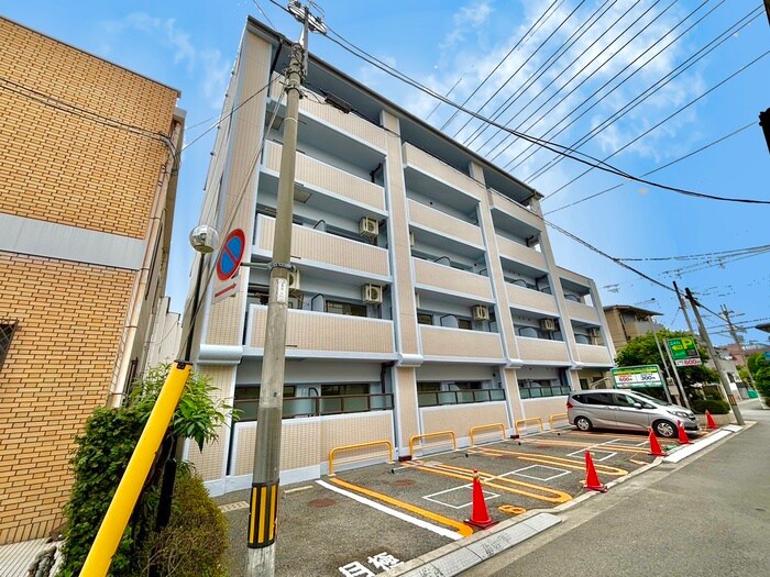 アルシュベージュの物件外観写真