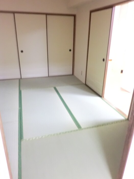 朝日ﾌﾟﾗｻﾞ生駒西二番館C棟(202)の物件内観写真