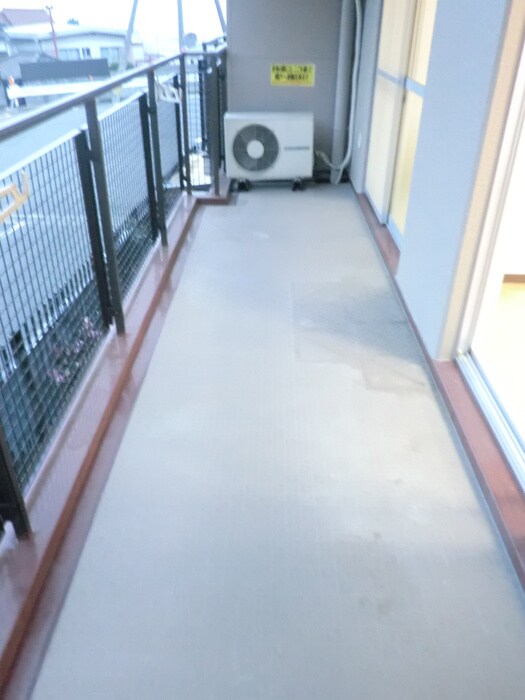 朝日ﾌﾟﾗｻﾞ生駒西二番館C棟(202)の物件内観写真