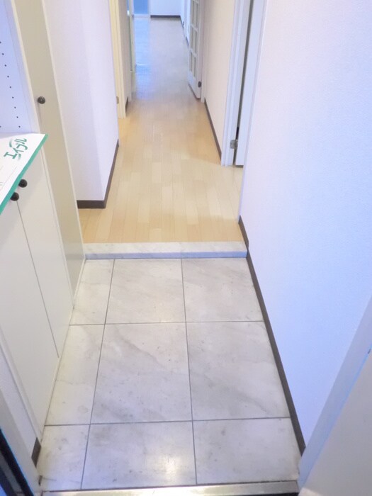 朝日ﾌﾟﾗｻﾞ生駒西二番館C棟(202)の物件内観写真