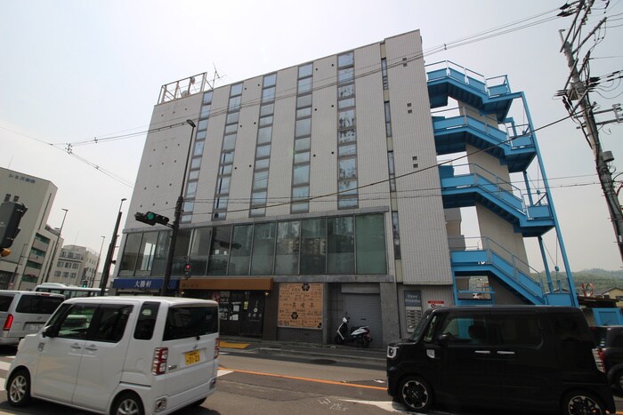 ドゥ ブランシュの物件外観写真