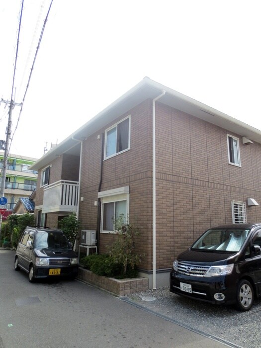 アゼリアの物件外観写真