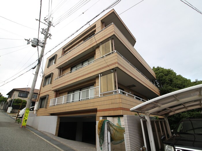 グランヴィラ－ジュ長寿ガ丘の物件外観写真