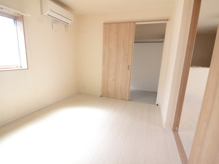 クレスト甲子園の物件内観写真