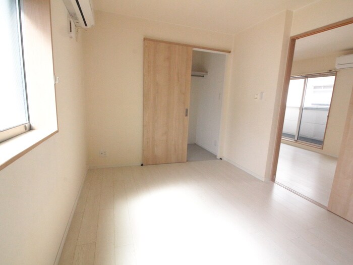 クレスト甲子園の物件内観写真