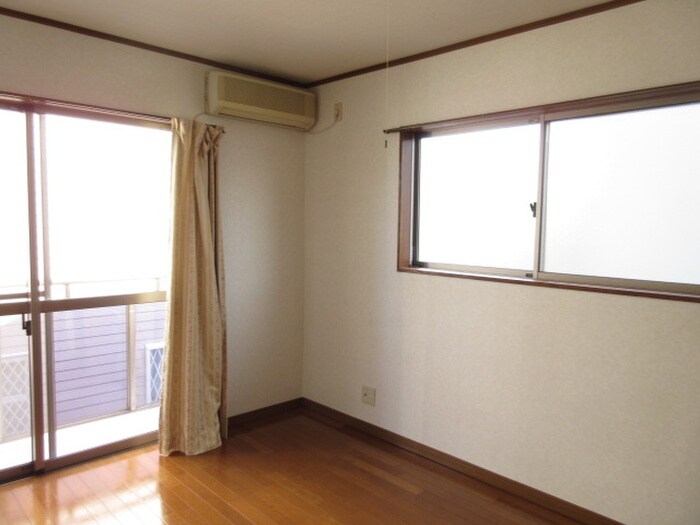 宮ノ下ハイツの物件内観写真