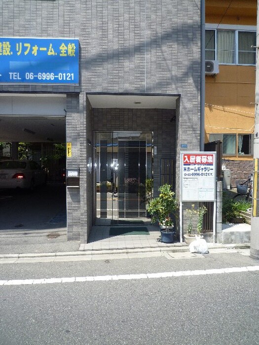 サンパレスコートの物件外観写真