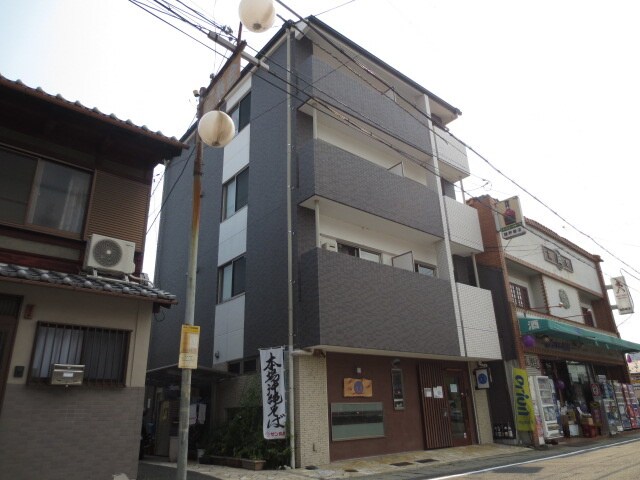 トゥモ－ル山科の物件外観写真