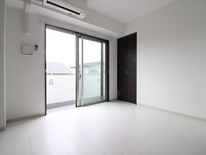 ラルーチェ千里丘の物件内観写真