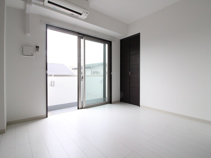 ラルーチェ千里丘の物件内観写真