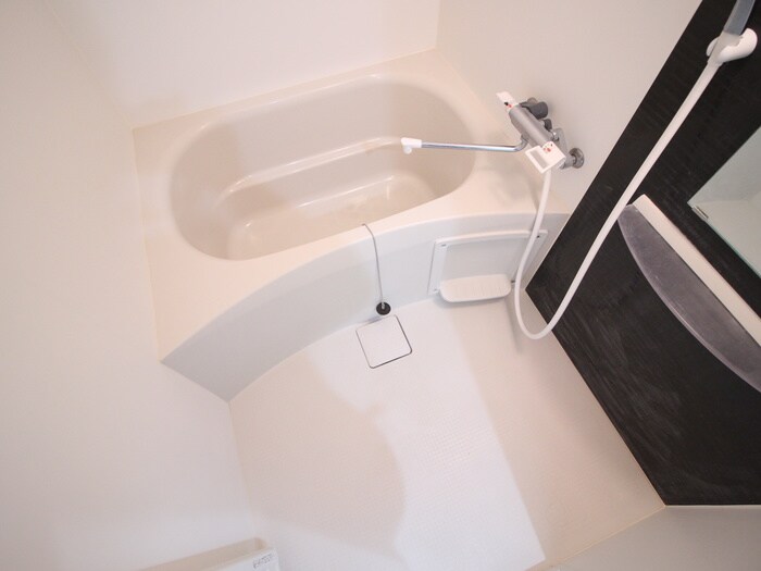 ラルーチェ千里丘の物件内観写真