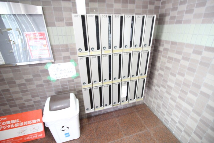 プリメ－ル松原の物件外観写真