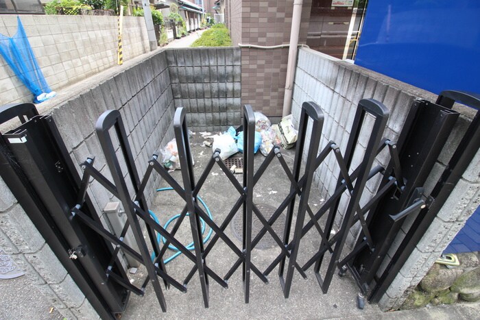 プリメ－ル松原の物件外観写真