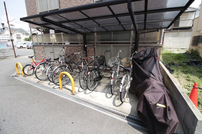 アサヒマンションの物件外観写真