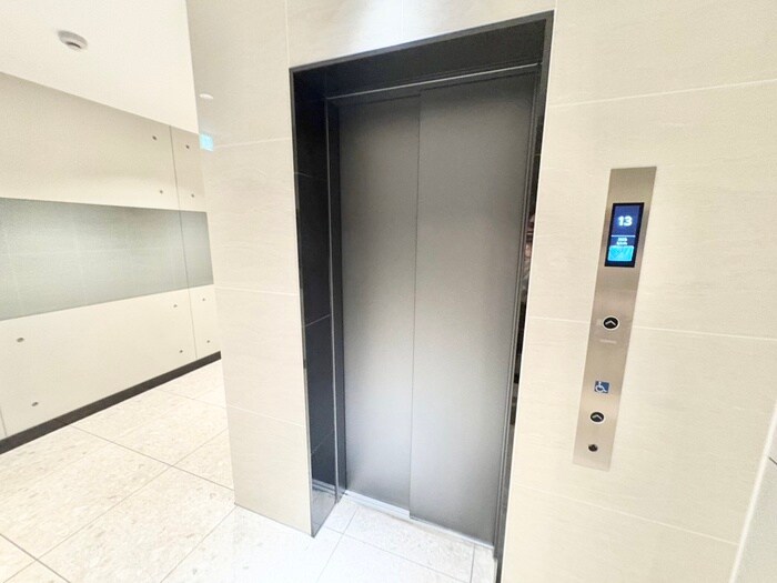 S-RESIDENCE阿波座bouncyの物件外観写真