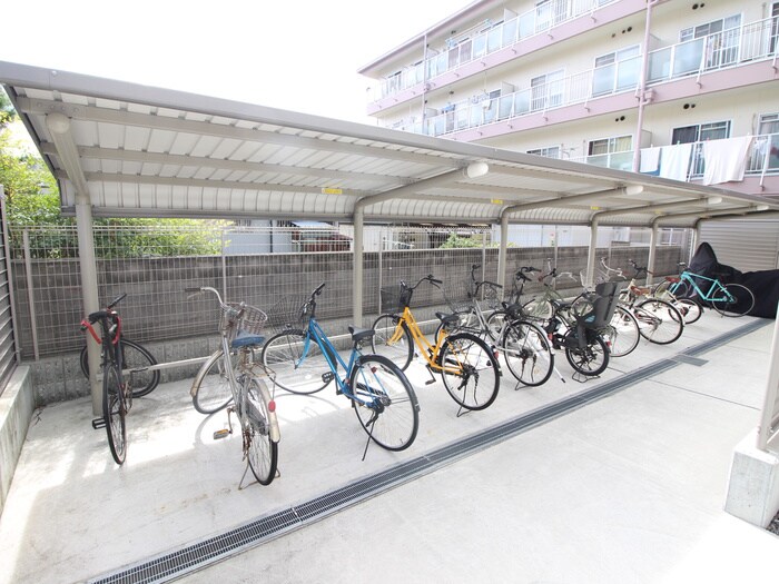 セラヴィの物件外観写真