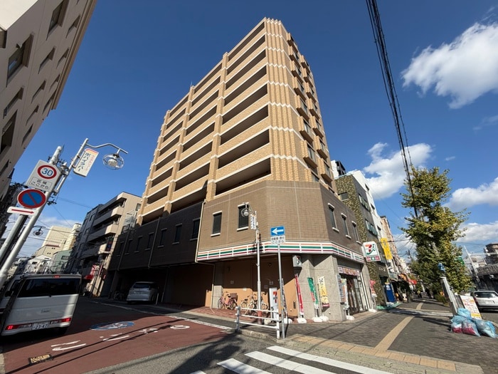 長澤文具ビル（1Ｆ～9Ｆ）の物件外観写真