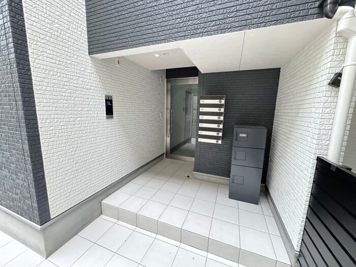 Ａｍｏｕｒ　ｆｌｅｕｒｉｒ若竹の物件外観写真