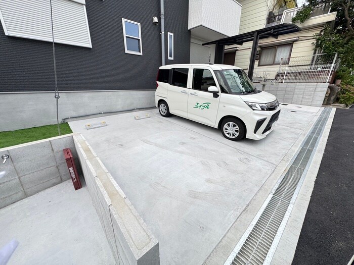 Ａｍｏｕｒ　ｆｌｅｕｒｉｒ若竹の物件外観写真