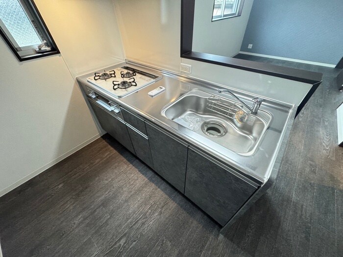 Ａｍｏｕｒ　ｆｌｅｕｒｉｒ若竹の物件内観写真