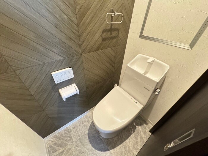 Ａｍｏｕｒ　ｆｌｅｕｒｉｒ若竹の物件内観写真