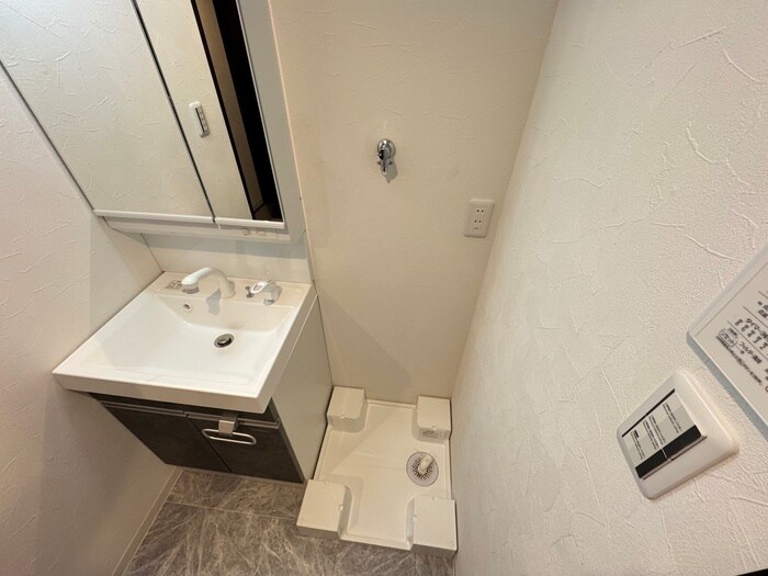 Ａｍｏｕｒ　ｆｌｅｕｒｉｒ若竹の物件内観写真