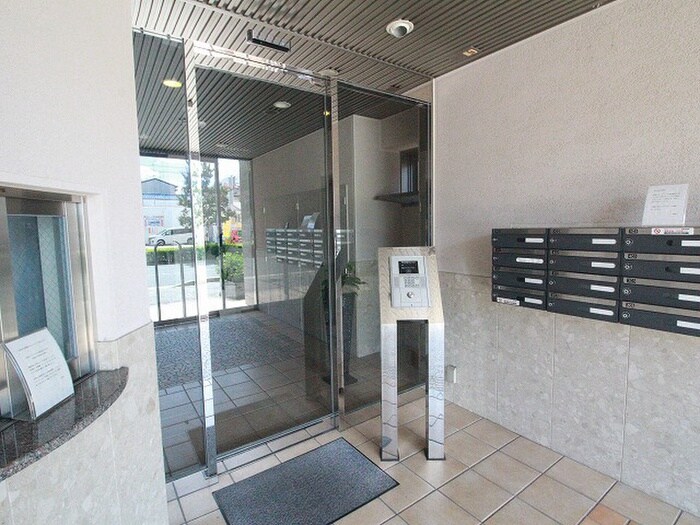 アリュール御池の物件外観写真