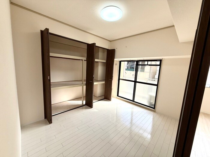 ロベリア弐番館の物件内観写真