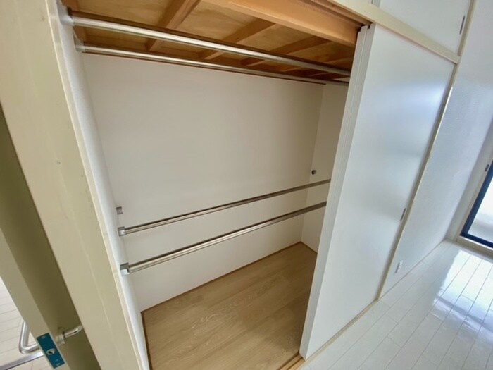 ロベリア弐番館の物件内観写真