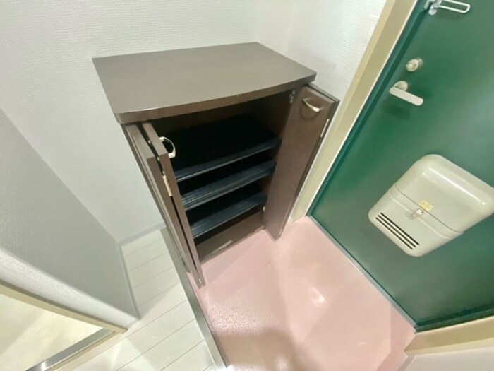 ロベリア弐番館の物件内観写真