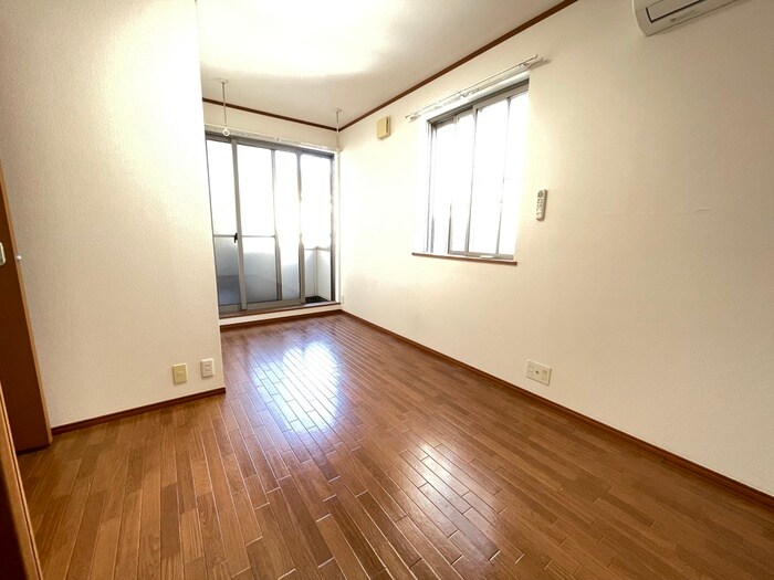 メゾンフィオ－レの物件内観写真