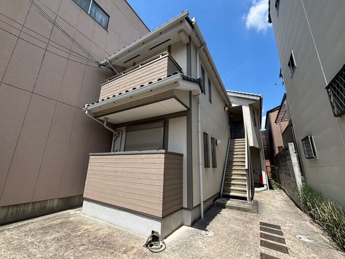 ハイツ西村の物件外観写真