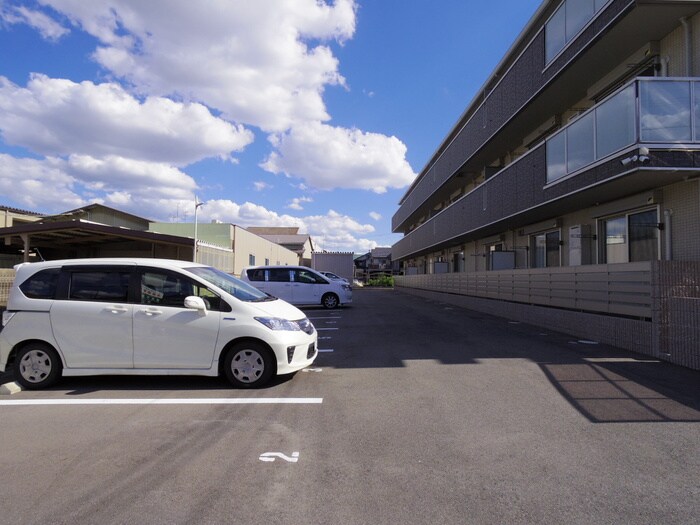 ルーチェモンテの物件外観写真