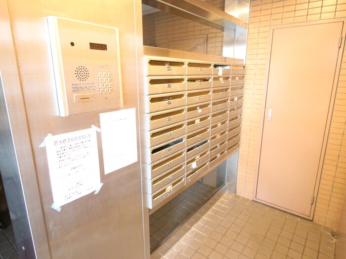 ＣＯＺＹスチューデントジュラクの物件外観写真