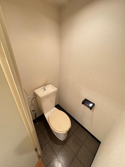 プリオール烏丸三条の物件内観写真