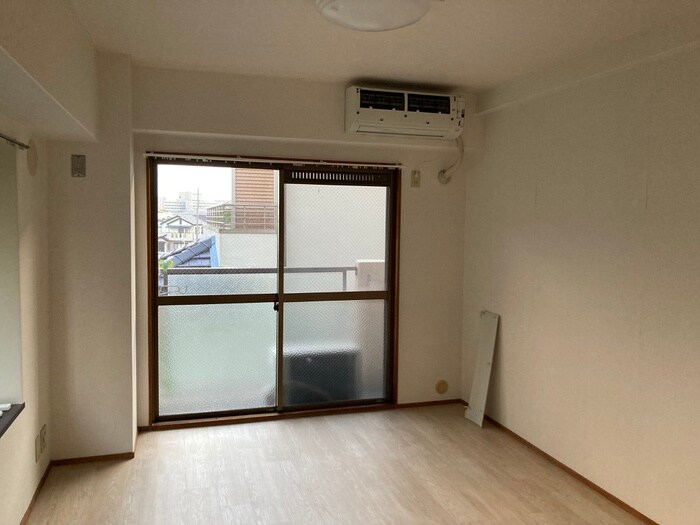 エレガンス箕面の物件内観写真