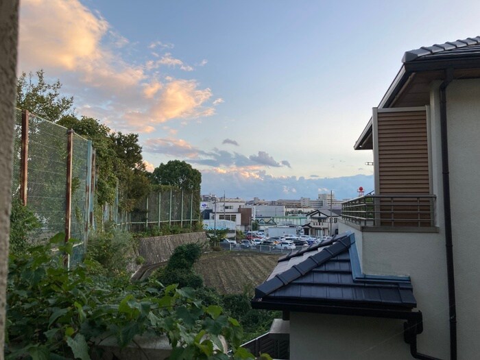 エレガンス箕面の物件内観写真