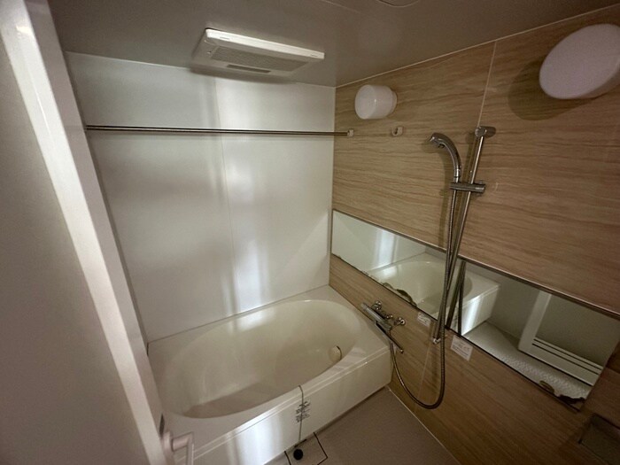 クレセント・コートの物件内観写真