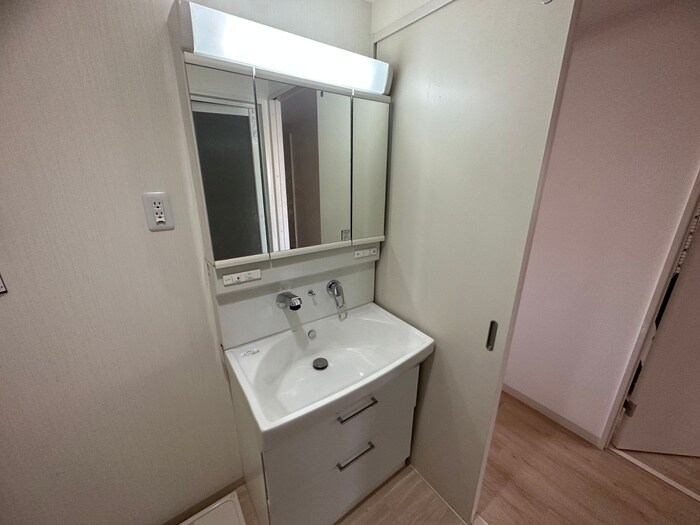 クレセント・コートの物件内観写真