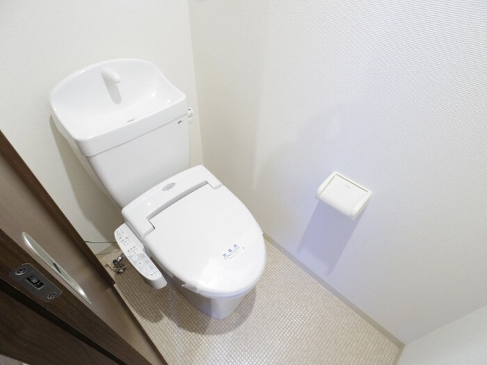 アクシアコート藤森の物件内観写真