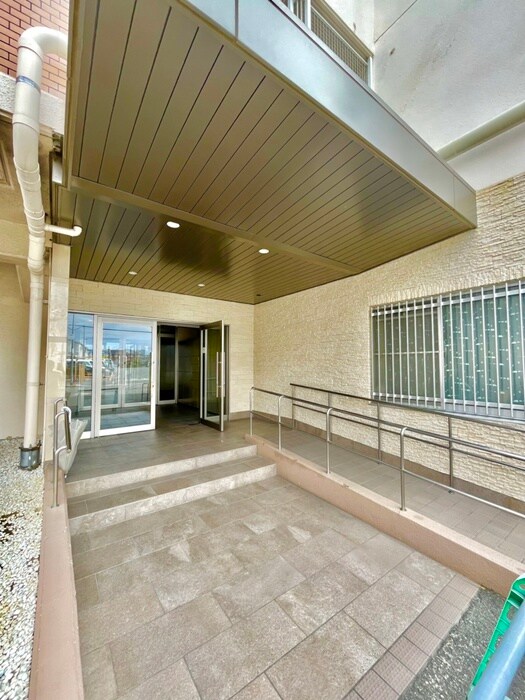 メゾン大邦の物件外観写真