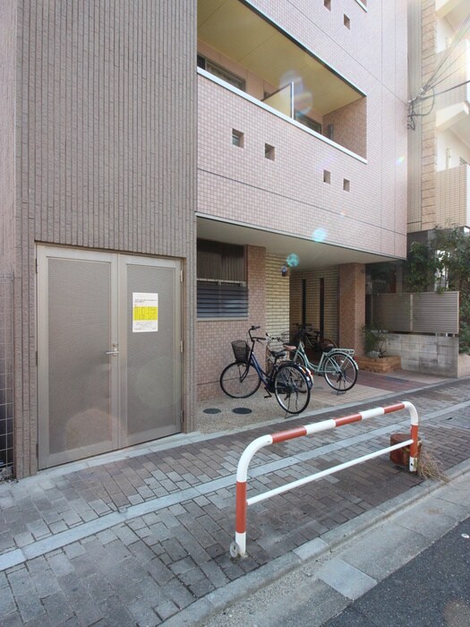 コ－ト八重桜の物件外観写真