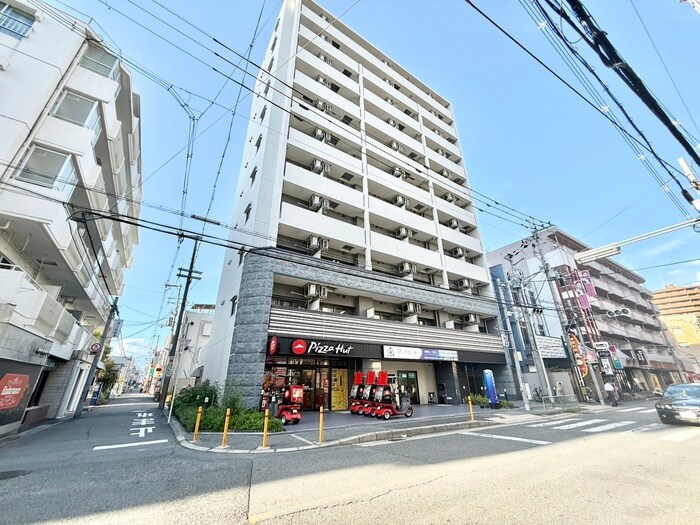 シェリロ香里園の物件外観写真