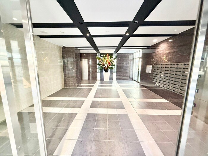 シェリロ香里園の物件外観写真