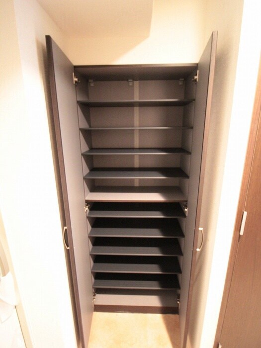 シェリロ香里園の物件内観写真