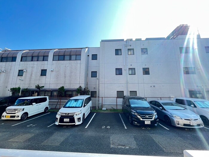 雅マンションの物件内観写真