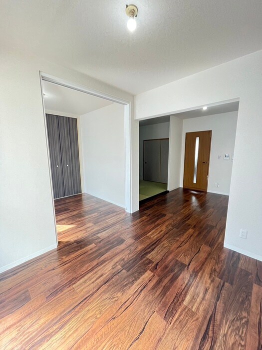 雅マンションの物件内観写真